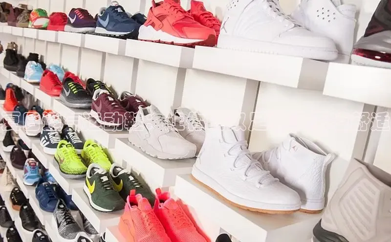 B体育官方入口APP百度信誉夏日透气运动鞋：让你的双足畅享清凉舒适