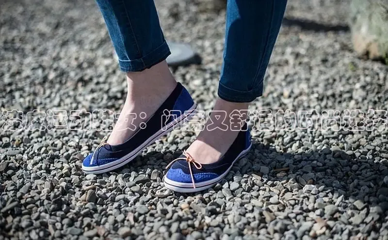 必一运动Bsport官方网站颐驰 06漆皮运动鞋女：闪亮又舒适的时尚选择