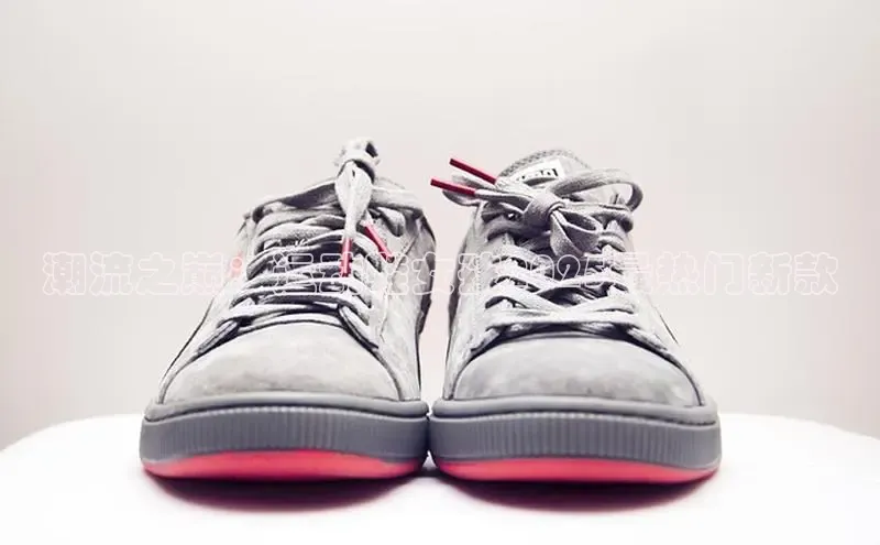 潮流之巅：运动鞋女孩2025最热门新款